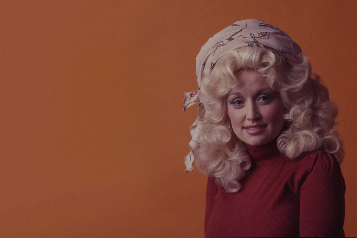 Dolly Parton Tackled The Unfairness Of Womanhood On 'Just Because I'm A Woman'