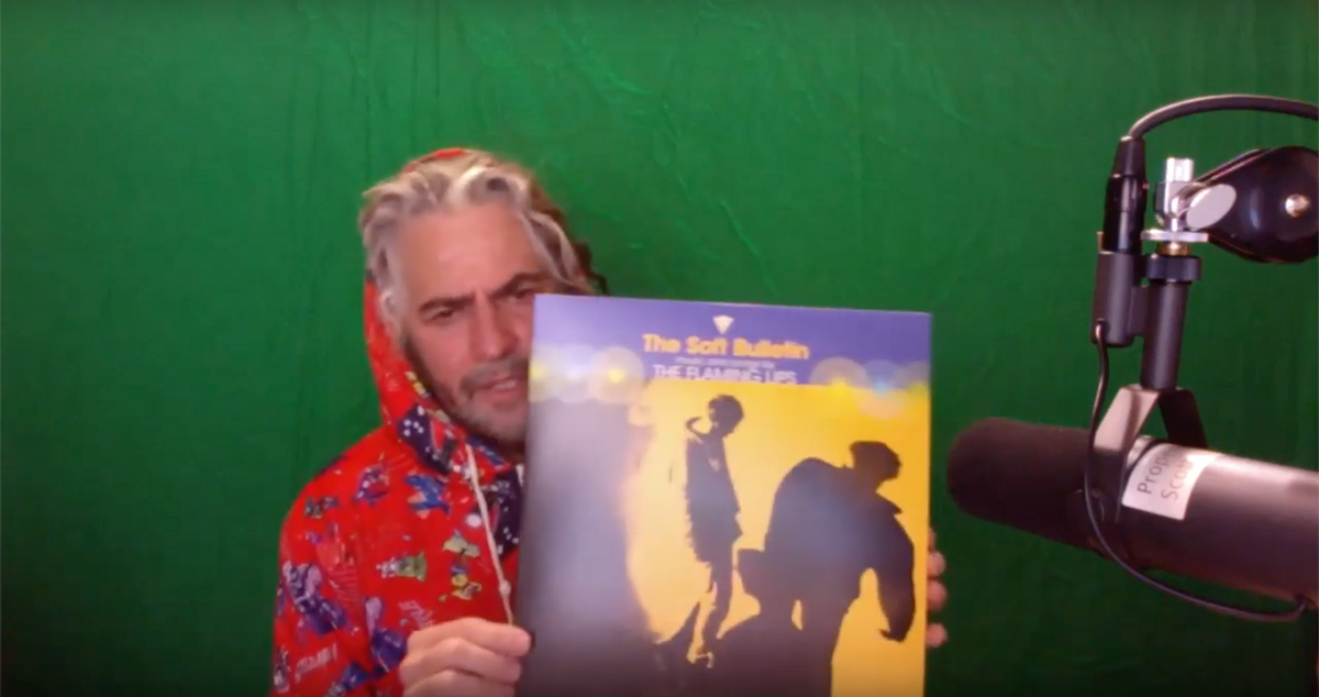WATCH: Our Live AMA With Wayne Coyne Of The Flaming Lips