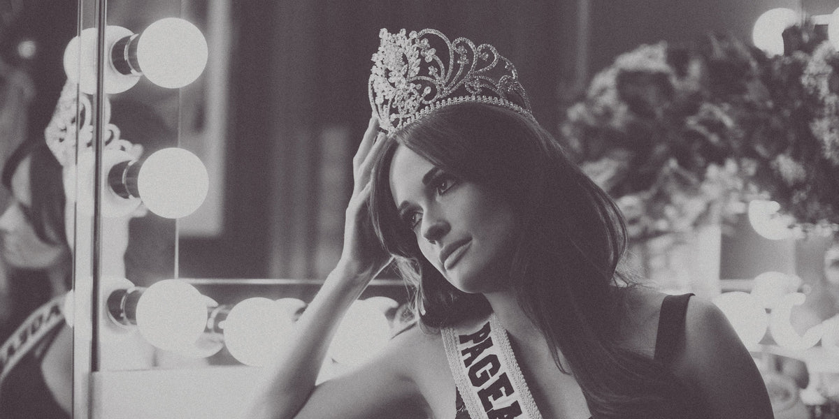 Kacey Musgraves Faces Fame on ‘Pageant Material’