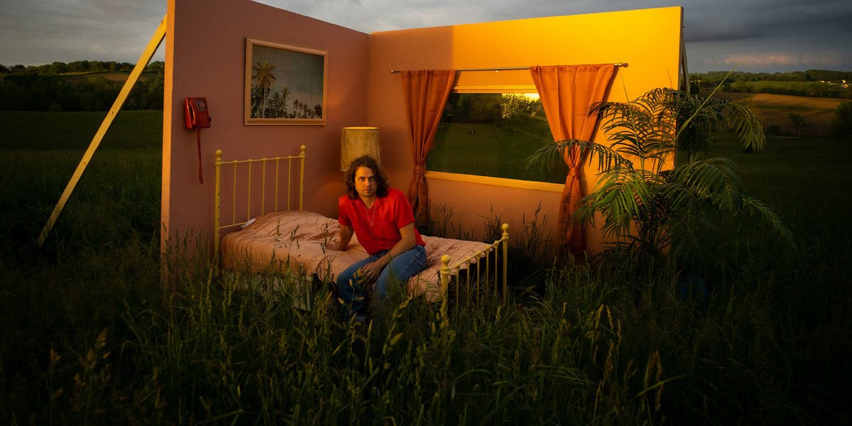 Kevin Morby’s ‘Sundowner’ Is A Calm, Open Companion