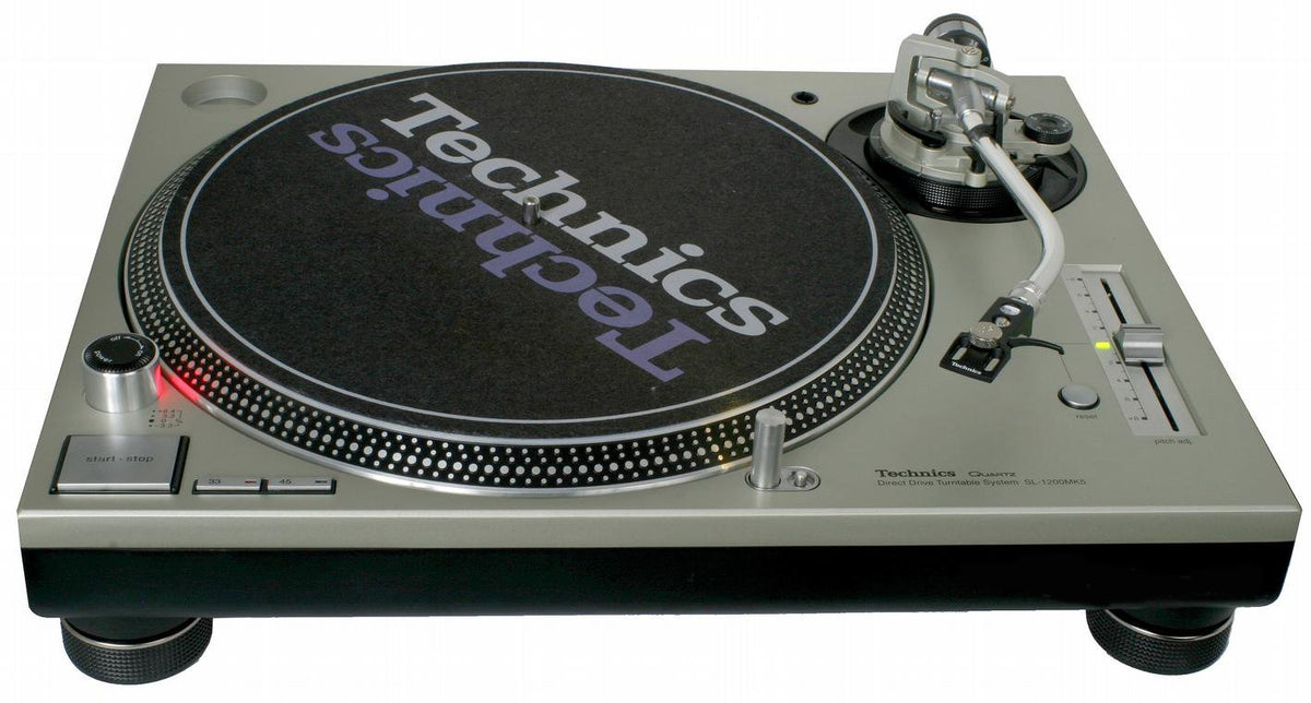 The Immortals: Turntables That Defy The Aging Process